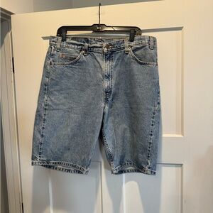 VTG EUC Levi's 550 Relaxed Fit Light Blue Jean Shorts for Men